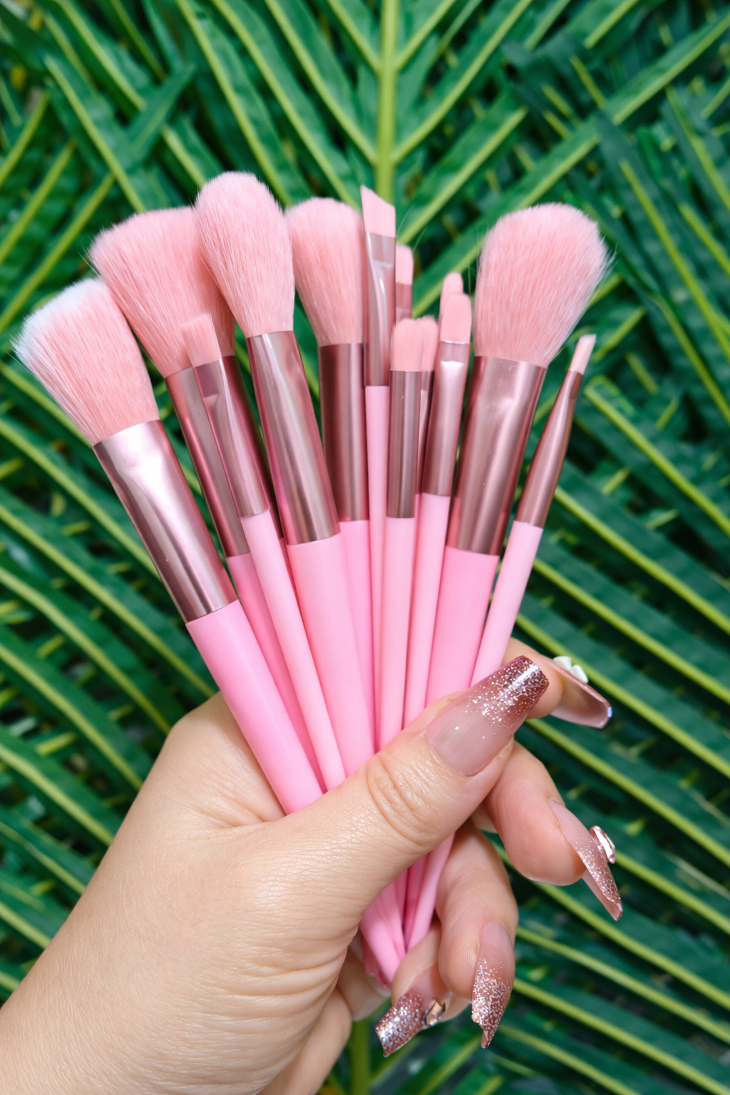 Premium 13-Piece Professional Makeup Brush Set – Soft Fluffy Foundation, Blush & Powder Brushes (Pink)